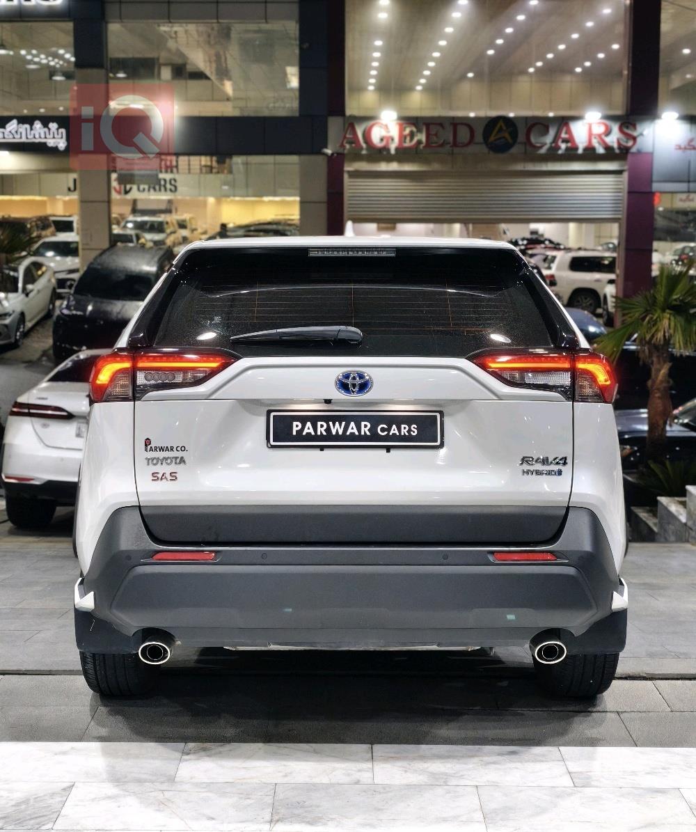 تويوتا راف 4